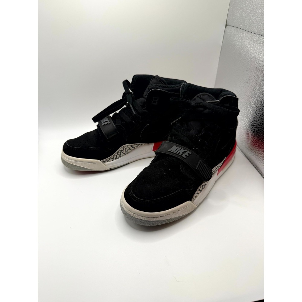 Nike Air Jordan Legacy 312 AT4040-060 Boys 5 Us Basketball Shoes Black Sneaker